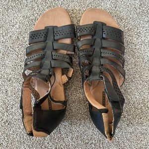 Clarks Black Sandals for Women